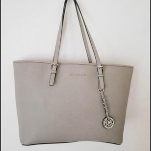 Large Michael Kors Tote- Light Gray